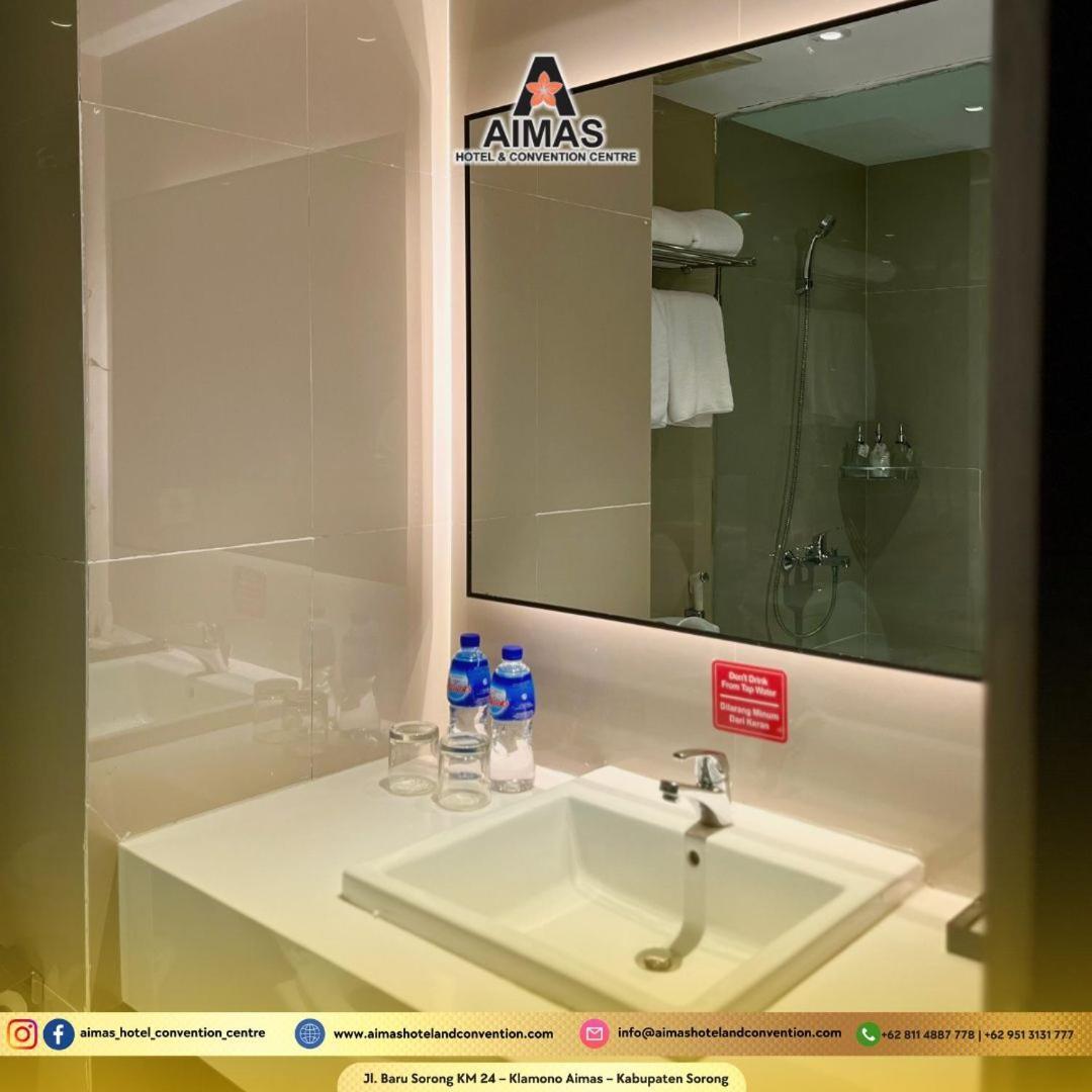 Aimas Hotel And Convention Centre Sorong Dış mekan fotoğraf